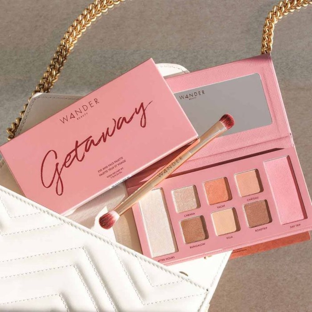 Wander Beauty | NWT- Face & Eye Palette